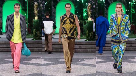 piccola pelletteria versace uomo|Collezione Uomo Primavera Estate 2023 .